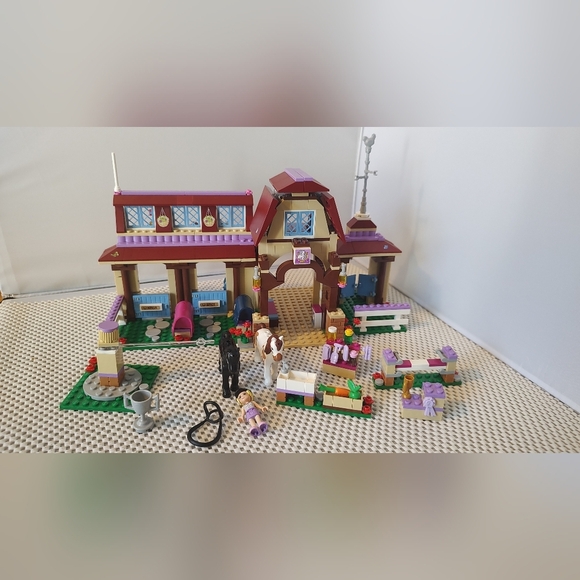 LEGO Friends 41126 Heartlake Riding Club Building Kit